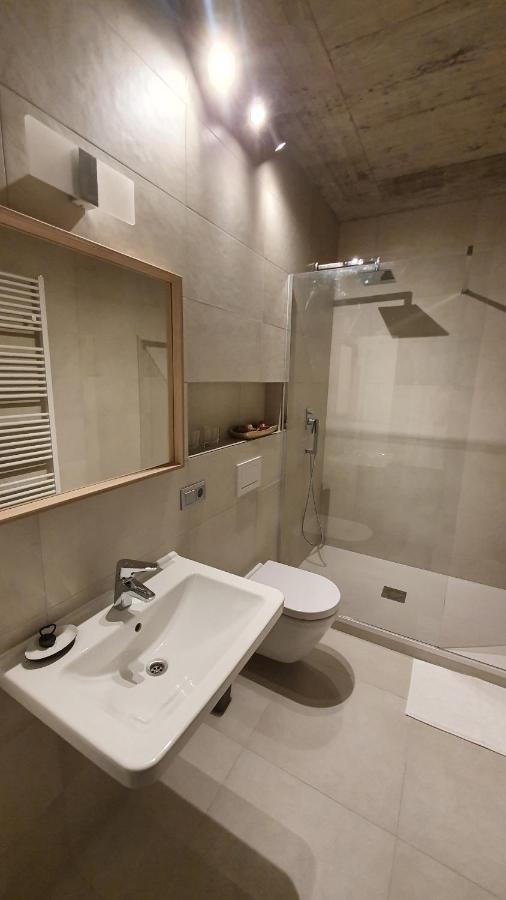Exclusive Penzion Viva Residence 马达伯乐斯拉夫 外观 照片