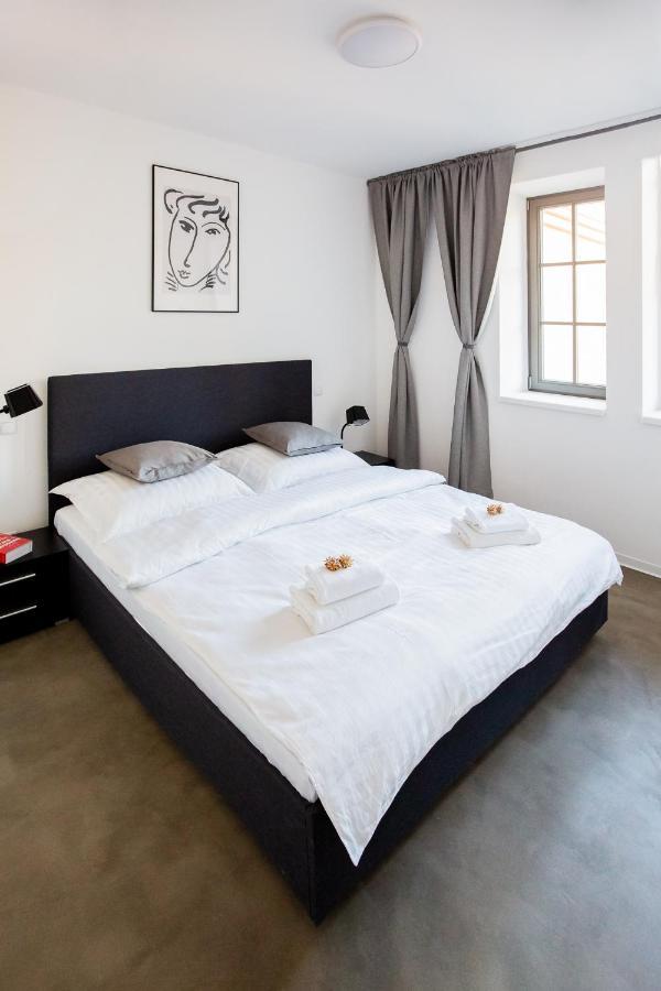 Exclusive Penzion Viva Residence 马达伯乐斯拉夫 外观 照片